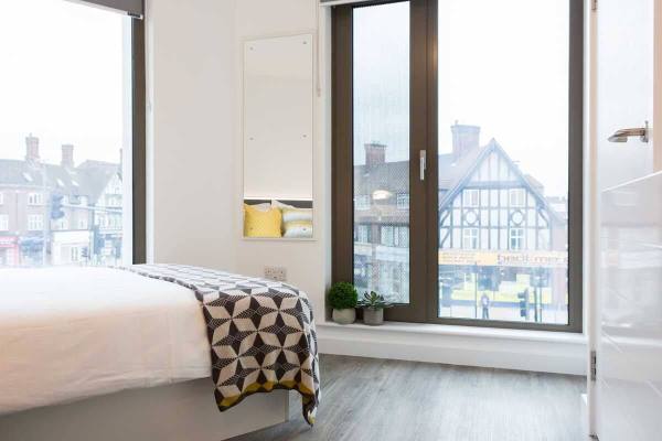 布里斯托Msci值得读吗