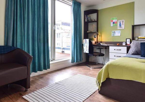 都柏林商学院世界排名 爱尔兰都柏林商学院怎么样