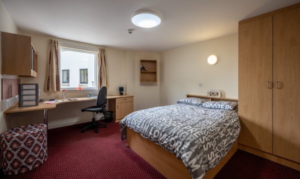 英国留学在杜伦如何找学生公寓 杜伦学生公寓多少钱一周