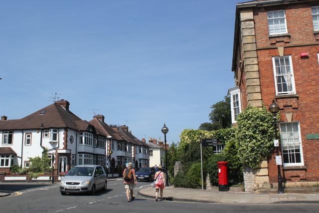 英国诺丁汉找房 英国留学生在诺丁汉如何租学生公寓