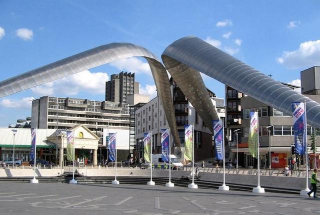 考文垂留学生租房子 英国考文垂留学如何找学生公寓