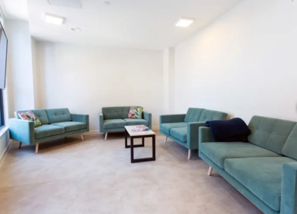 普利茅斯大学学生宿舍注意事项 普利茅斯大学附近租房价格