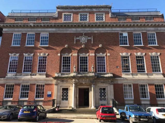 英国利物浦租房 英国留学生在利物浦如何租学生公寓