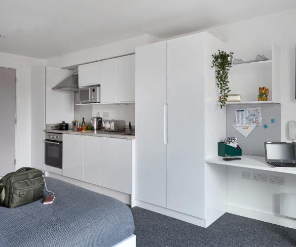 法尔茅斯Mezzino UK学生公寓21㎡ Studio