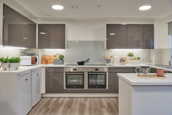 卡迪夫留学生找房 英国卡迪夫留学生怎么租学生公寓