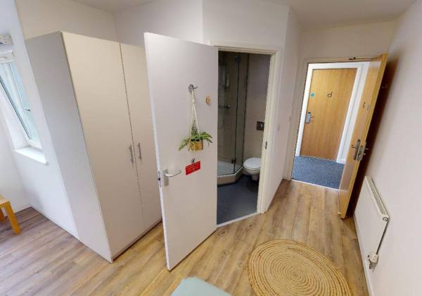 英国布莱顿大学学生宿舍推荐 布莱顿大学学生公寓多少钱一周