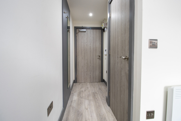 洛杉矶留学生租学生公寓 美国洛杉矶留学怎么找房子