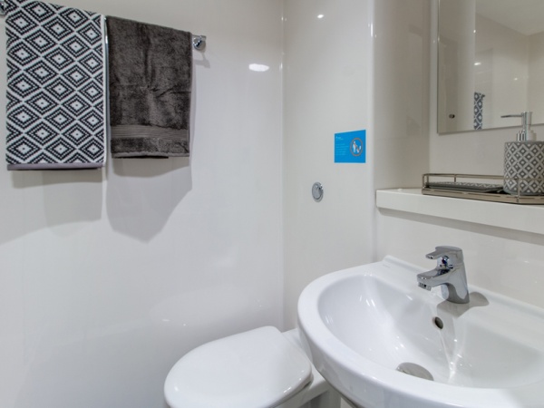 考文垂学生公寓En-suite最新空出房源