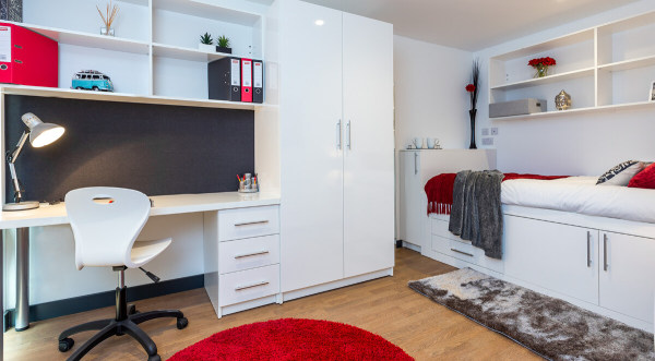 新西兰奥克兰留学租房 奥克兰学生公寓多少钱一个月