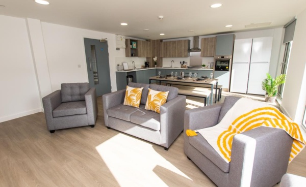 奥克兰商学院附近住宿攻略 奥克兰商学院附近住宿多少钱一周