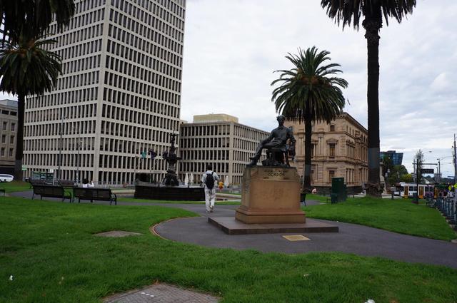 澳大利亚墨尔本留学租公寓 墨尔本留学生如何找公寓