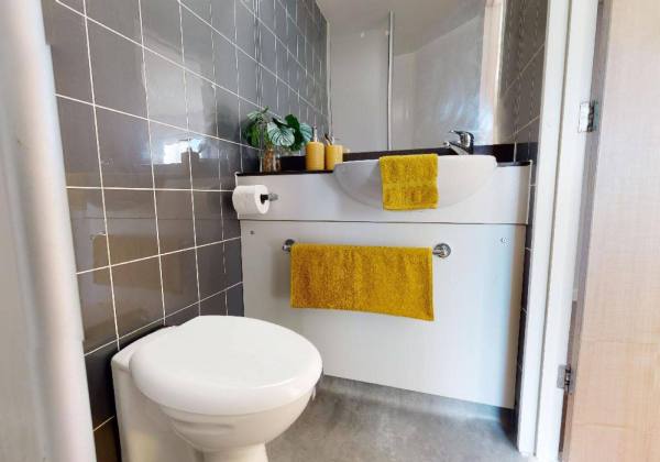 英国阿尔斯特大学租房攻略 阿尔斯特大学住宿费用