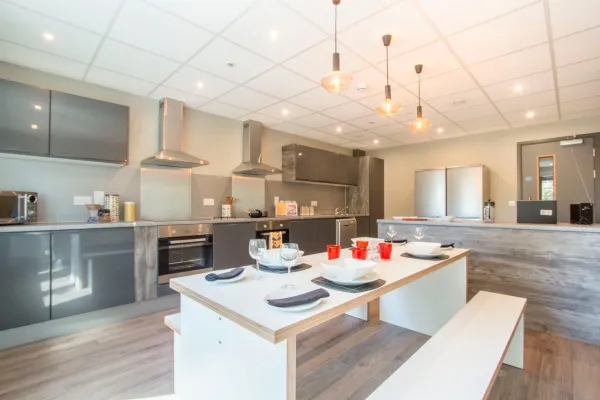 爱尔兰国立艺术与设计学院附近住宿推荐 国立艺术与设计学院学生宿舍价格