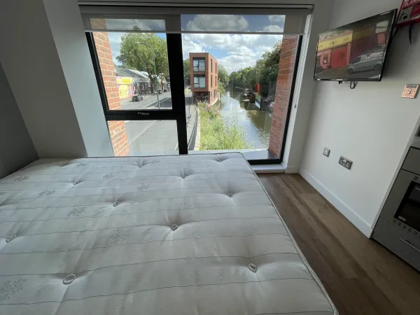 卡迪夫留学生租公寓 英国留学生在卡迪夫怎么找学生公寓