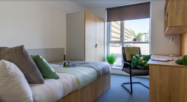 利物浦学生公寓Studio招租