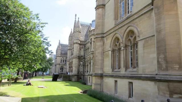 英国诺丁汉特伦特国际学院学生宿舍攻略 诺丁汉特伦特国际学院附近住宿一个月多少钱