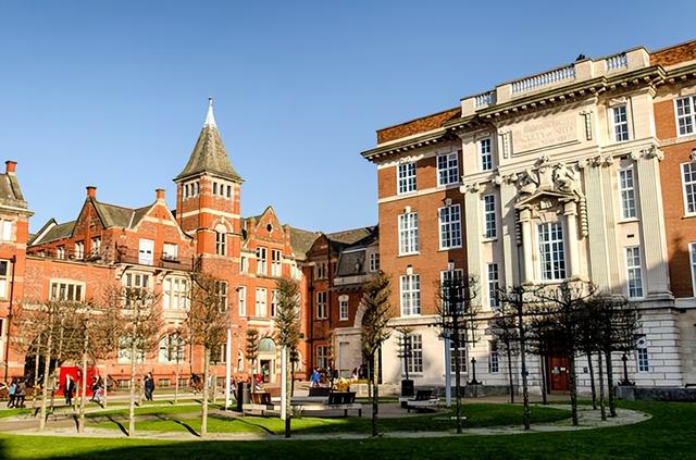 英国利物浦留学生租学生公寓 英国留学在利物浦如何找房子