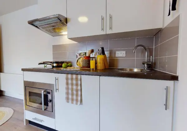 英国布拉德福德大学附近住宿注意事项 布拉德福德大学学生宿舍一个月多少钱