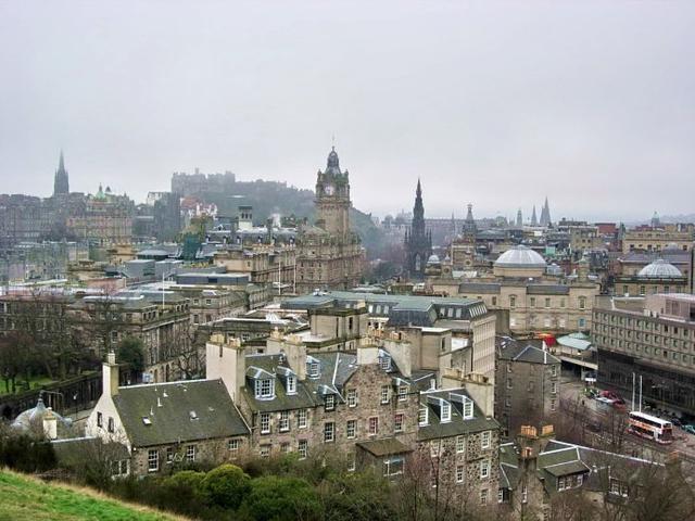 英国爱丁堡留学租学生公寓 英国爱丁堡留学如何找房子