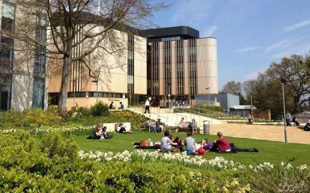 英国南安普顿留学生租学生公寓 英国留学在南安普顿如何找公寓