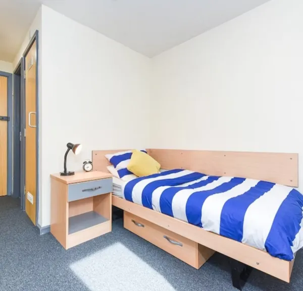 利兹租房 | 利兹利兹贝克特大学留学如何租房