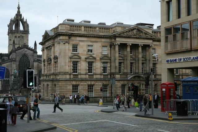 英国留学生在爱丁堡如何租房子 爱丁堡学生公寓费用