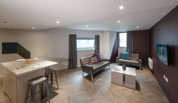 美国留学生在洛杉矶如何租房 洛杉矶住宿价格