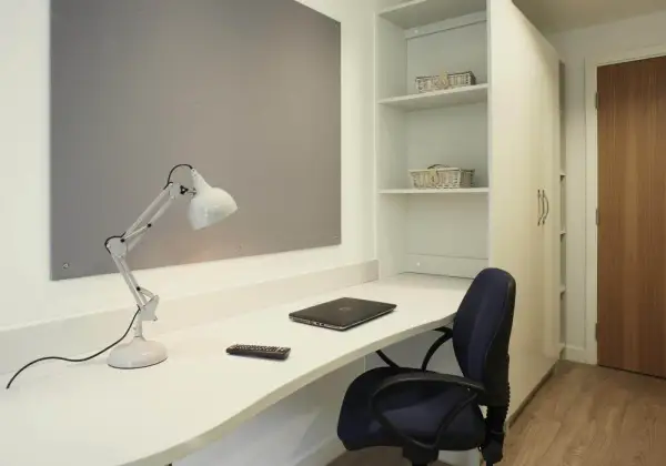 卡迪夫留学生租公寓 卡迪夫留学生如何找房