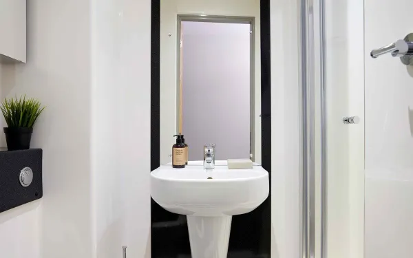 卡迪夫租房子 英国留学生在卡迪夫怎么找公寓