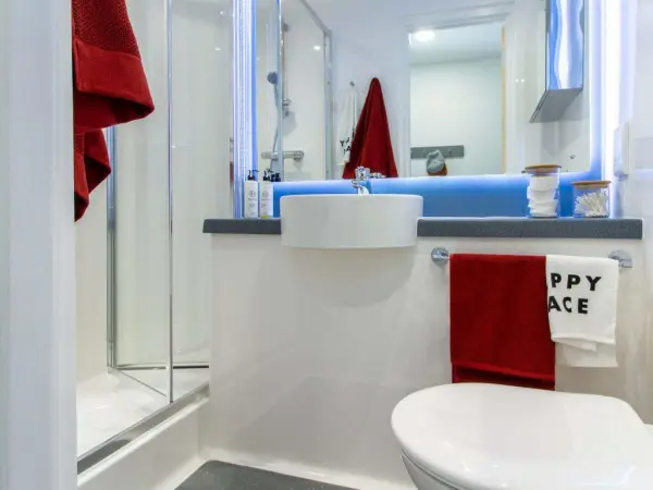 英国卡迪夫留学找房子 英国留学生在卡迪夫如何租学生公寓