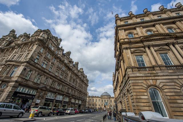 英国留学在爱丁堡怎么找学生公寓 爱丁堡租房价格