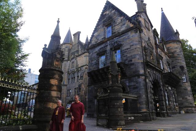 格拉斯哥留学生如何找房 格拉斯哥租房多少钱一个月