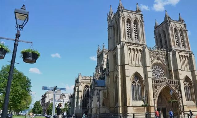 英国留学在布里斯托如何租学生公寓 布里斯托租房价格