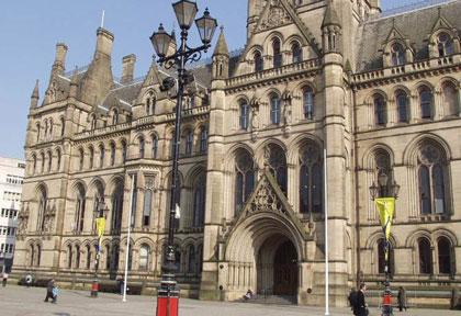 英国曼彻斯特留学生住宿 英国曼彻斯特留学生怎么租房子