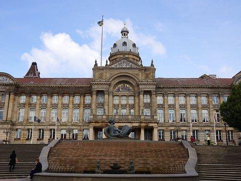 伯明翰留学生找房子 伯明翰学生公寓多少钱一个月