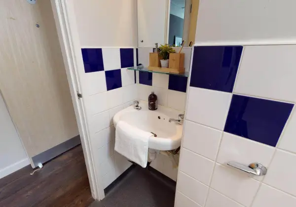 英国布莱顿大学附近学生公寓攻略 布莱顿大学学生宿舍费用