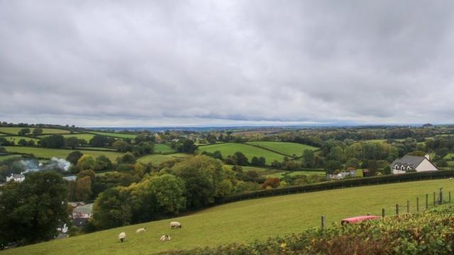 英国埃克塞特找房子 英国留学在埃克塞特如何租学生公寓