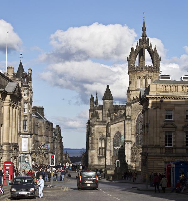 英国留学生在爱丁堡怎么找房子 爱丁堡住宿价格