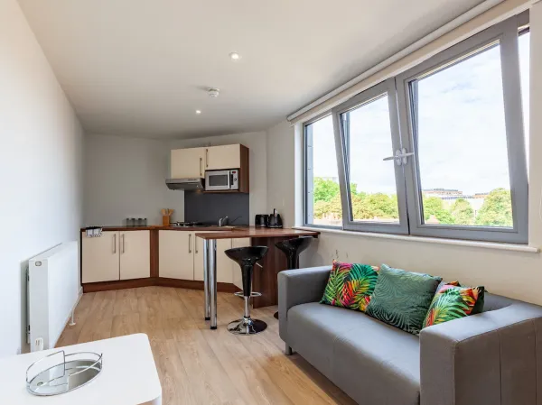 英国留学生在卡迪夫怎么租学生公寓 卡迪夫学生公寓多少钱一个月