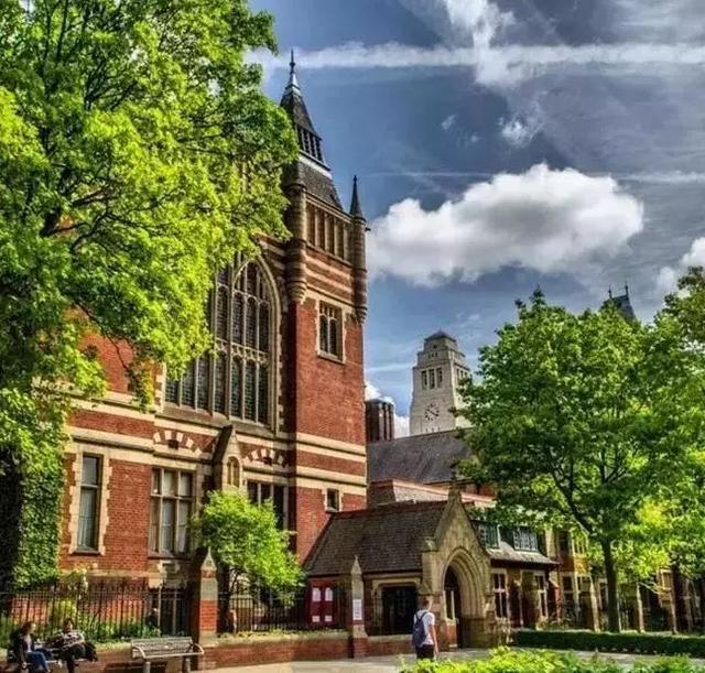 英国谢菲尔德租房子 谢菲尔德学生公寓多少钱一周