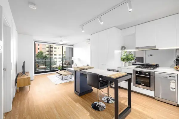 斯坦福美国国际学校租房推荐 斯坦福美国国际学校学生公寓一个月多少钱