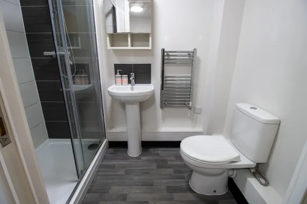 莱斯特大学学生公寓攻略 莱斯特大学学生宿舍多少钱一周