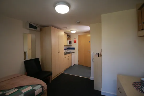 英国圣安德鲁斯大学附近租房攻略 圣安德鲁斯大学学生公寓一个月多少钱