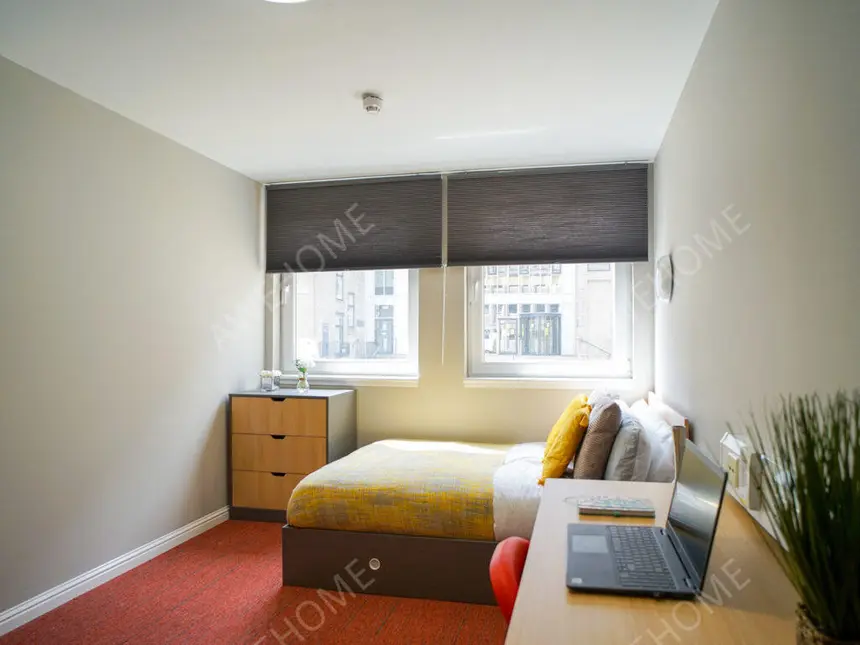 Edinburgh Rentals8 Roxburgh