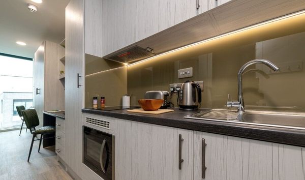 How to negotiate rent for student properties in Birmingham,Best areas for cheap student living in Birmingham