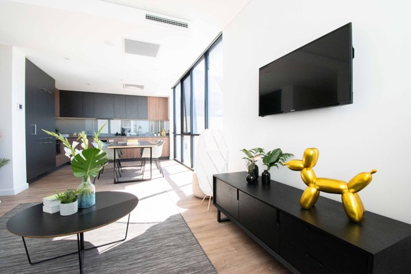 Belfast student accommodation near top universities,Shared student flat monthly costs Belfast