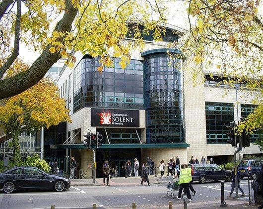 英国南安普顿留学生住宿 南安普顿租房多少钱一周