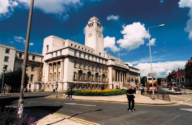英国利兹利兹贝克特大学学生公寓攻略 利兹利兹贝克特大学附近住宿一个月多少钱