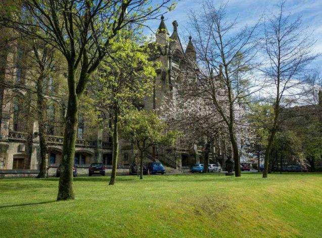 英国利兹利兹贝克特大学住宿推荐 利兹利兹贝克特大学附近学生公寓一个月多少钱