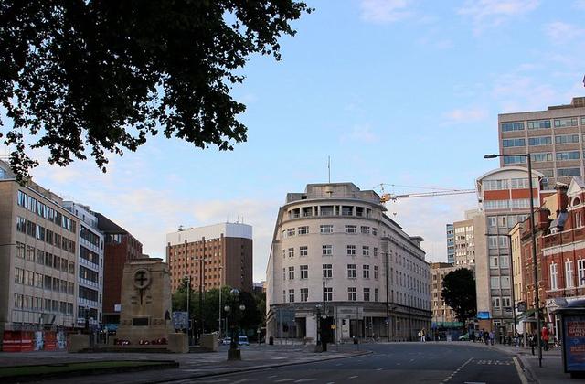 英国布里斯托留学租房子 英国留学在布里斯托怎么找房子